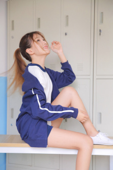 镜子里看我怎么进入你bd